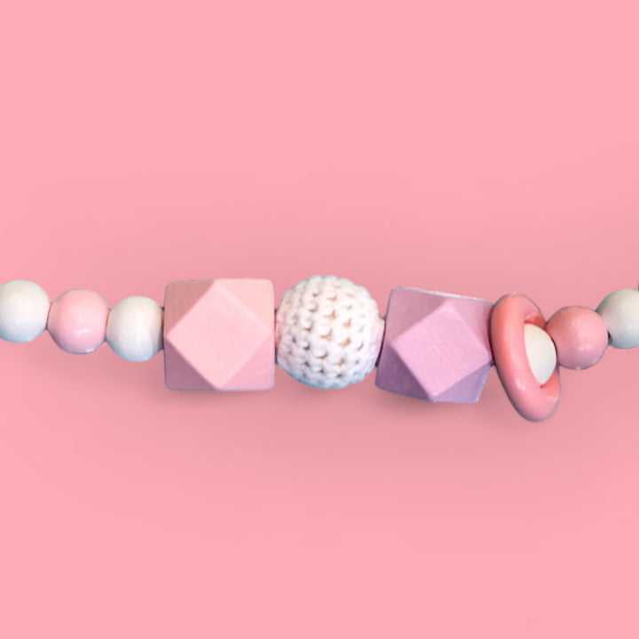 Porta Chupete Perlas Madera Rosado